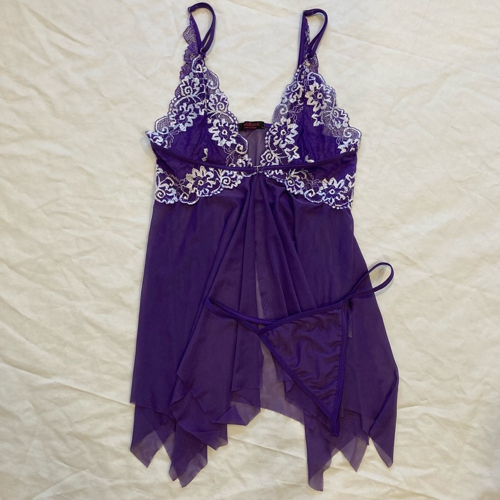 Avidlove Front Closure Sheer Lace Babydoll in Purple and White, matching Thong M